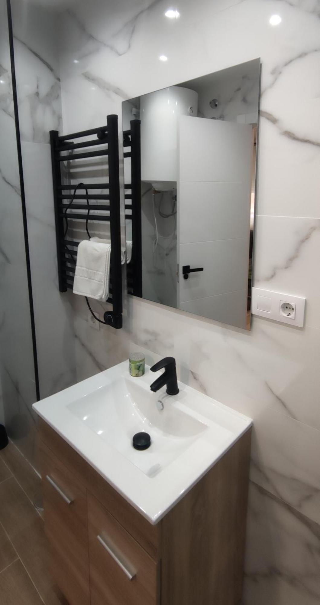 Apartamento Centro A San Sebastián de los Reyes Eksteriør bilde
